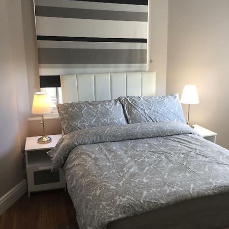 Stunning 2 Bed Flat Shepherds Bush Leilighet London Eksteriør bilde